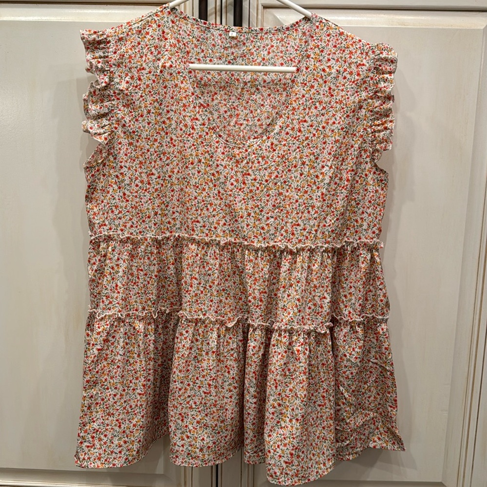 Floral tiered ruffle sleeveless top
